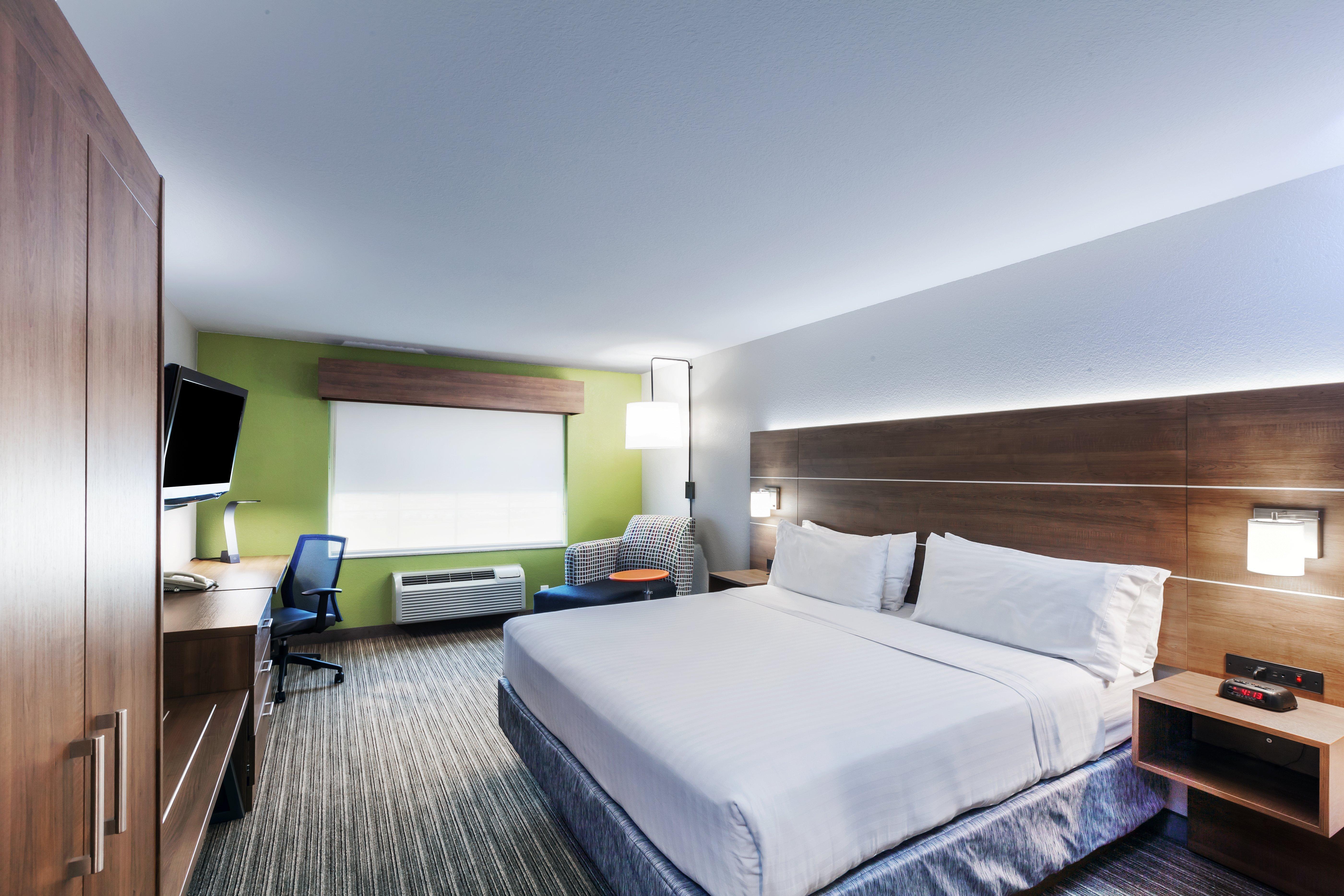 Holiday Inn Express & Suites Tulsa S Broken Arrow Hwy 51 By Ihg Екстериор снимка